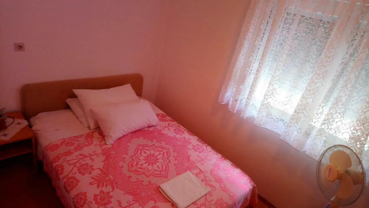 Apartmani Nimcevic Biograd Na Moru